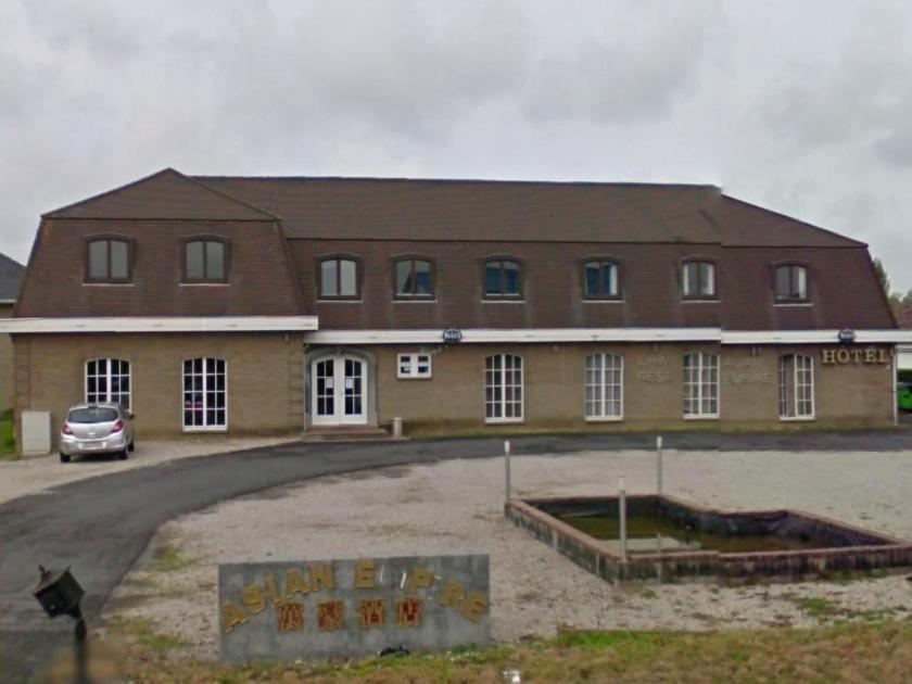 Hotel Asian Empire Kuurne Exterior foto
